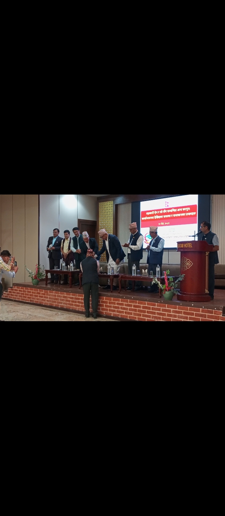 सहकारी ऐन र सो संग सम्बन्धित अन्य कानुन कार्यान्वयन  मा देखिएका समस्या र समाधानका उपायहरु बिषयक अन्तरक्रिया कार्यक्रमका तस्बिरहरु